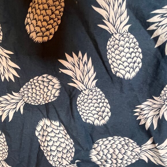 Levis Mens Hawaiian Shirt XL Navy Blue Pineapple All Over Print Short Sleeve Top - Picture 9 of 9
